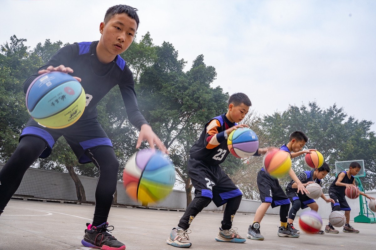 如何在比赛中更好地执行进攻战术?_0
